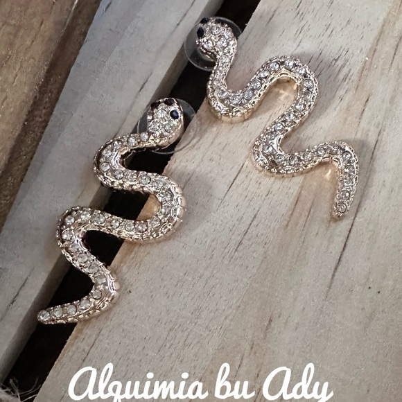 Sparkling Snake Earrings - Picture 1 of 1